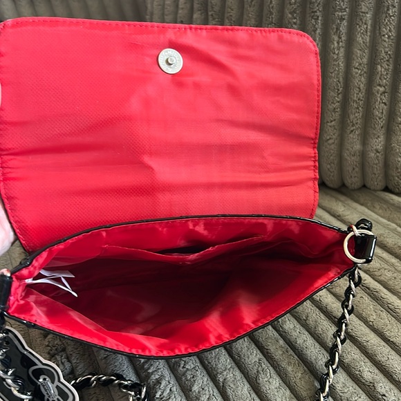 Loungefly Loves HELLO KITTY by Sanrio Crossbody Bag Handbag Quilted Purse 🐈⬛ - Picture 12 of 16